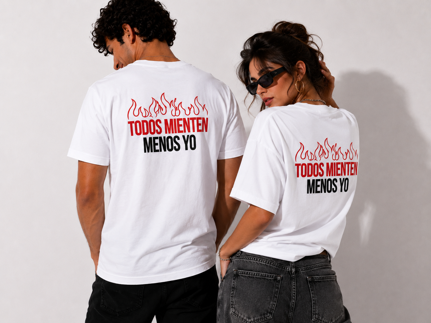 TODOS MIENTEN